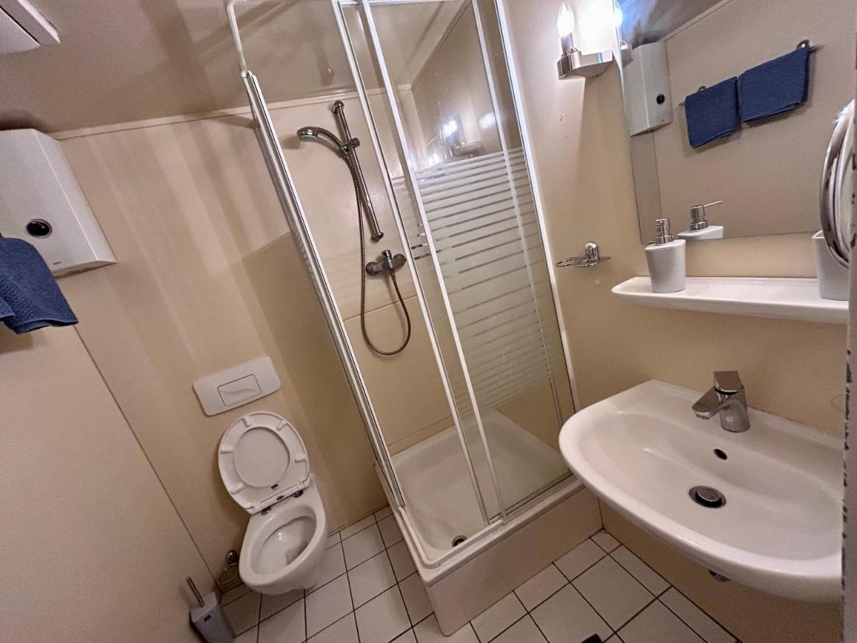 Piano Apartment In Halle Center - Netflix - Free Wifi 1 Bagian luar foto